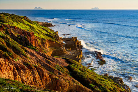 waves at sunset along the pacific coast at cabrillo national monument