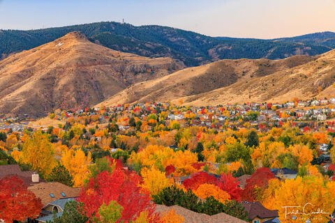 A Very Colorful Neighborhood