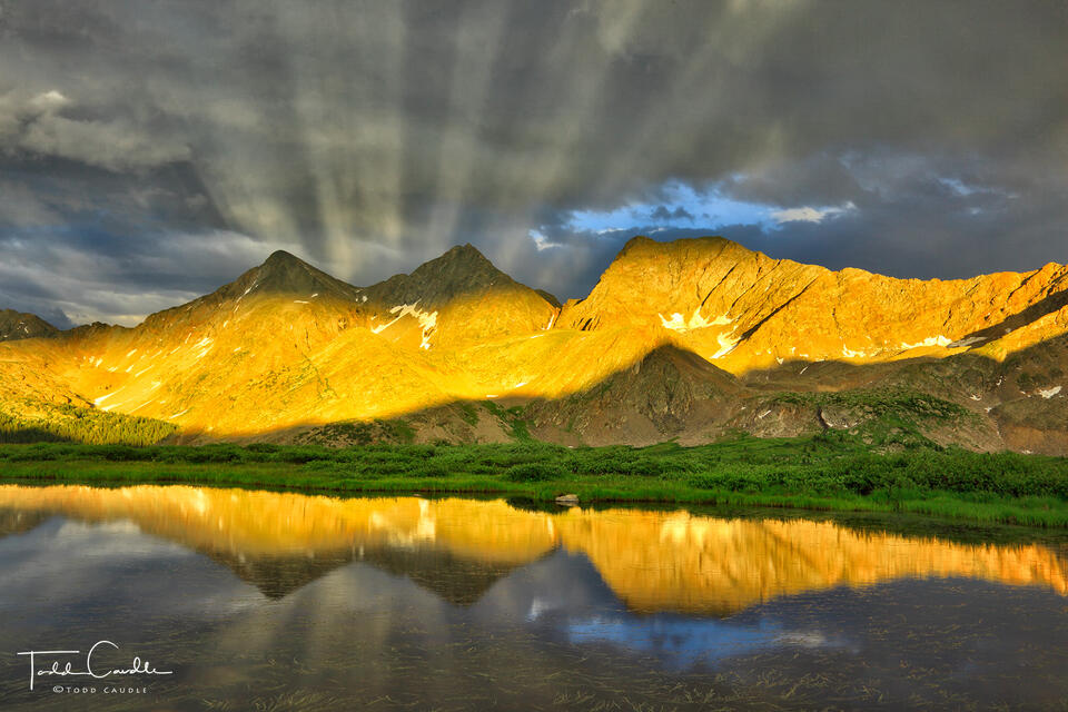 Anti-Crepuscular Rays Over The Three Apostles print