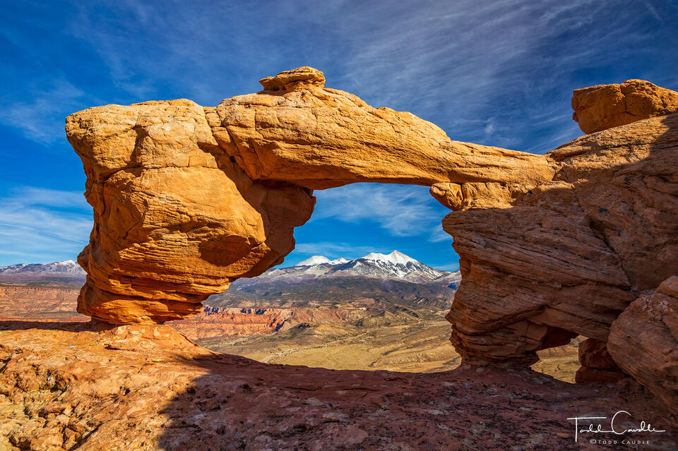 Tukuhnikivatz Arch Frame print