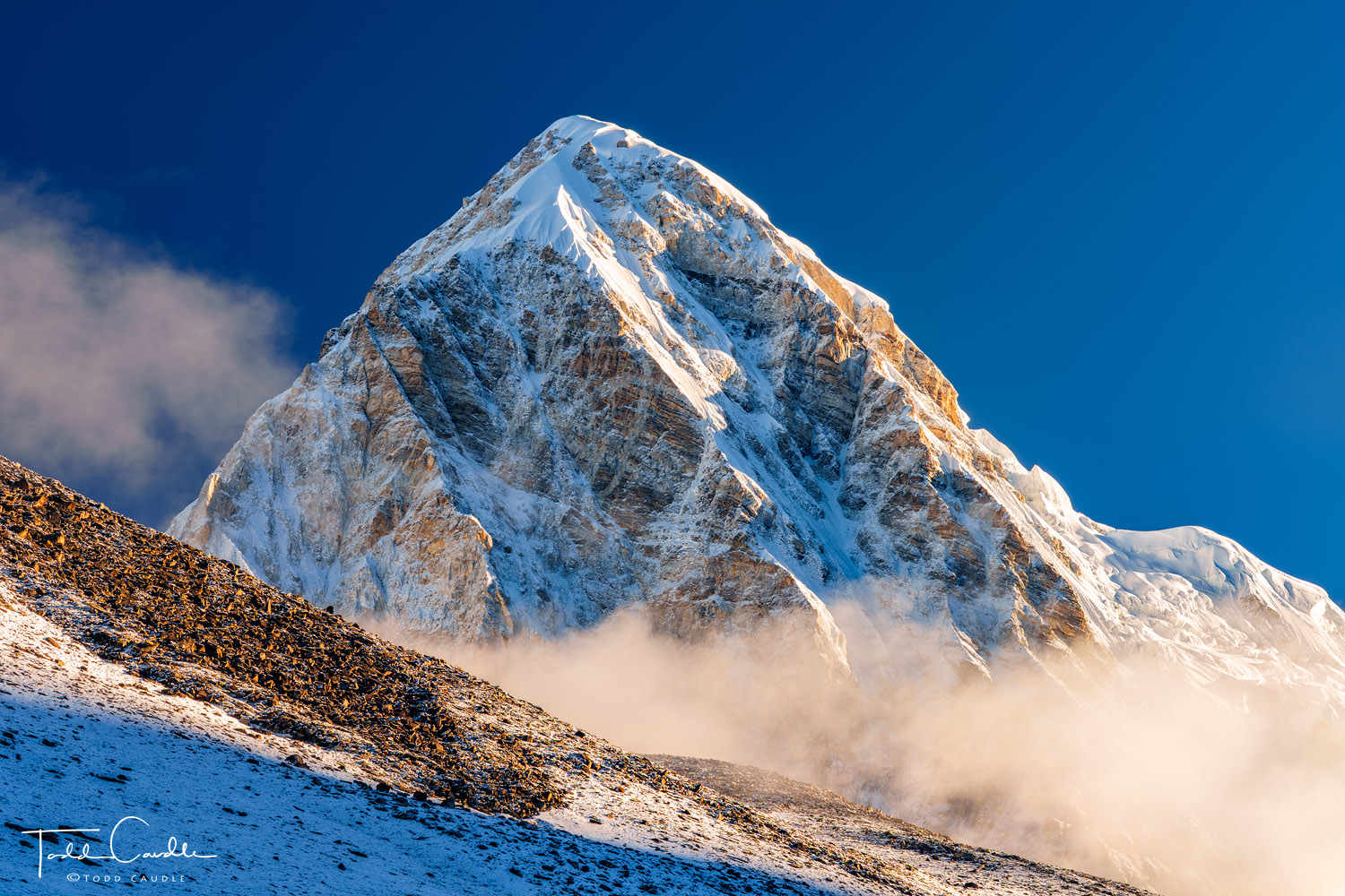 Pumori Clouds & Morning Light Pumori Clouds & Morning Light