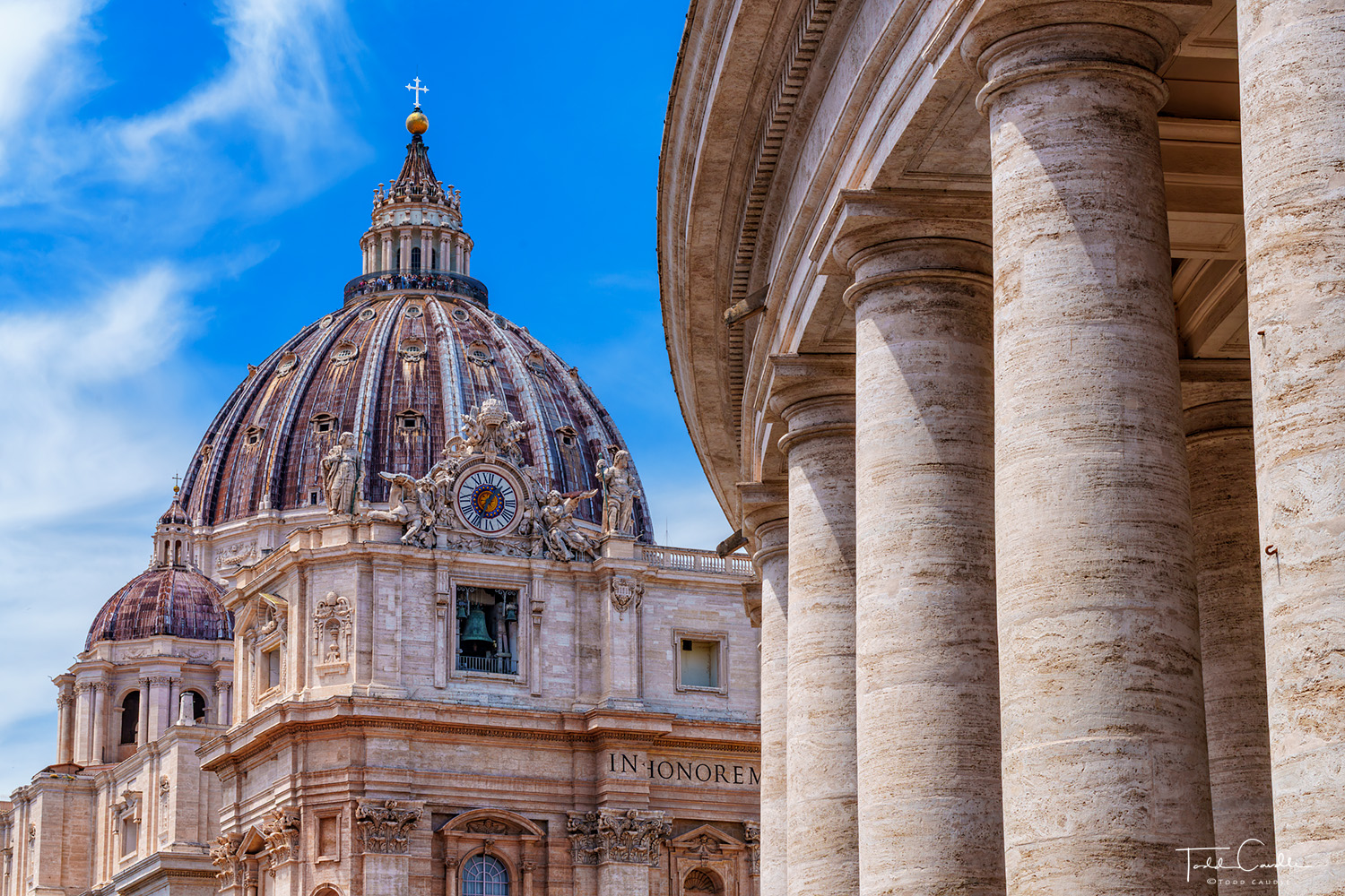 St. Peter's Basilica & Columns St. Peter's Basilica & Columns